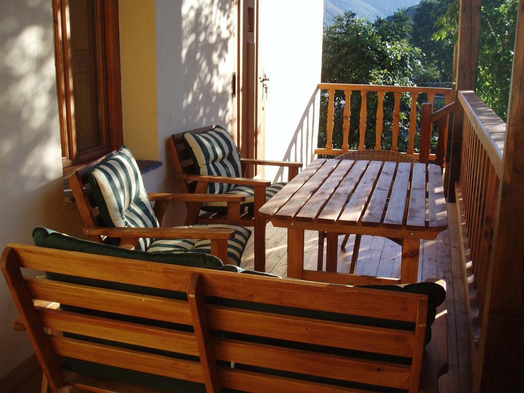 Casa Rural El Llao Y Los Fresnos - El Urogallo Murias de Paredes Kamer foto